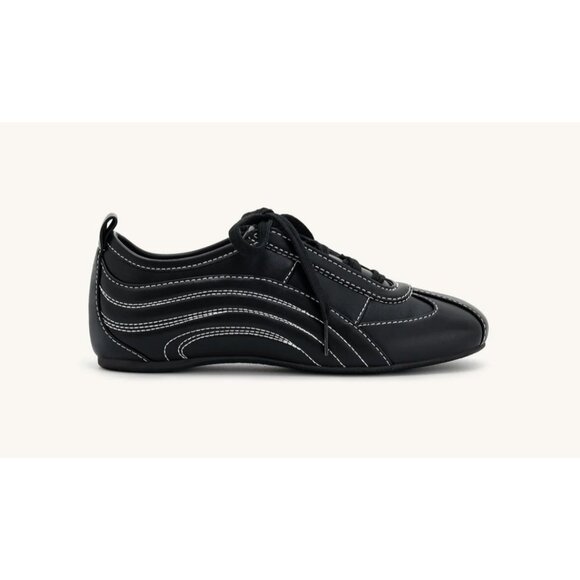 Jw Pei Ferne Streamlined Lustrous Sneakers In Sleek Black Design - Picture 1 of 5
